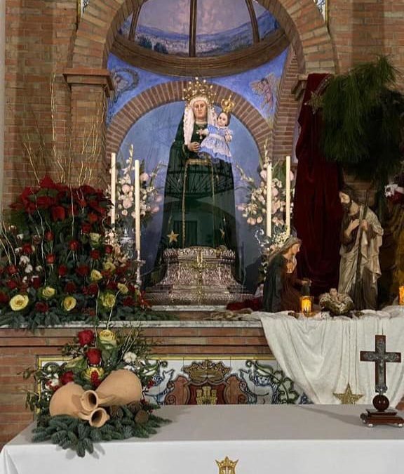 Santa Ana y la Virgen Niña están de nuevo en su ermita desde anoche