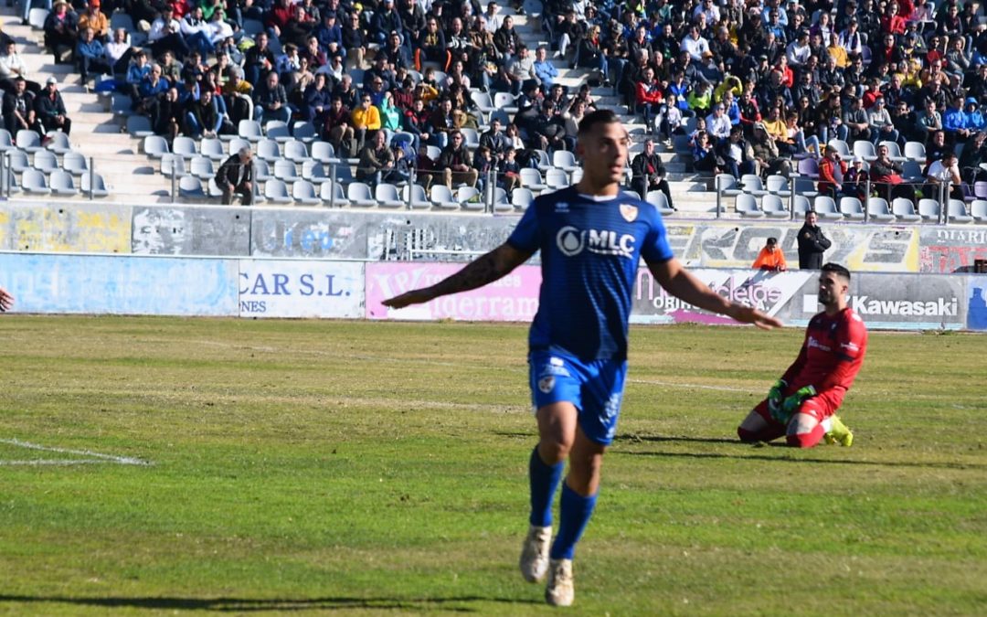 El Linares Deportivo tiene una bala más para lograr el ascenso a partir de agosto
