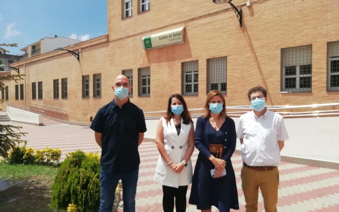 Salud presenta en Torredelcampo el plan para proteger a 1.200 pacientes del calor