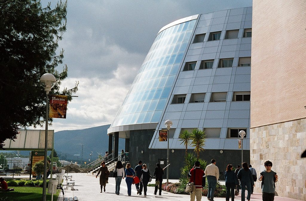 Cazalilla denuncia un nuevo ataque del PP a la educación pública que afecta a estudiantes de Andújar