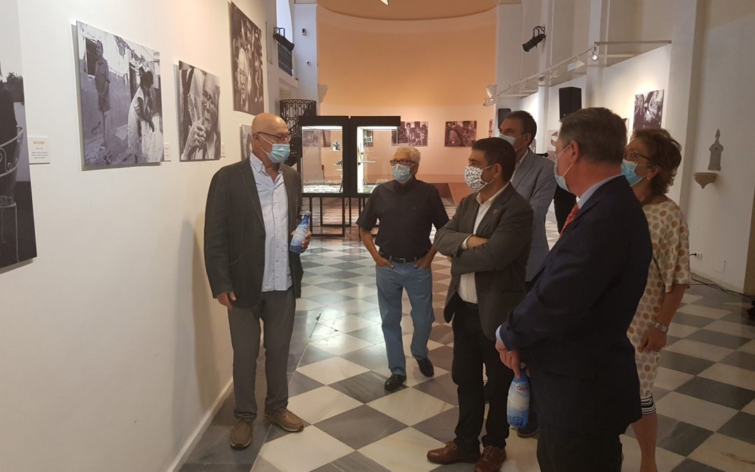 “Otros tiempos…” la exposición del periodista gráfico Pablo Juliá sobre la Transición en Andalucía