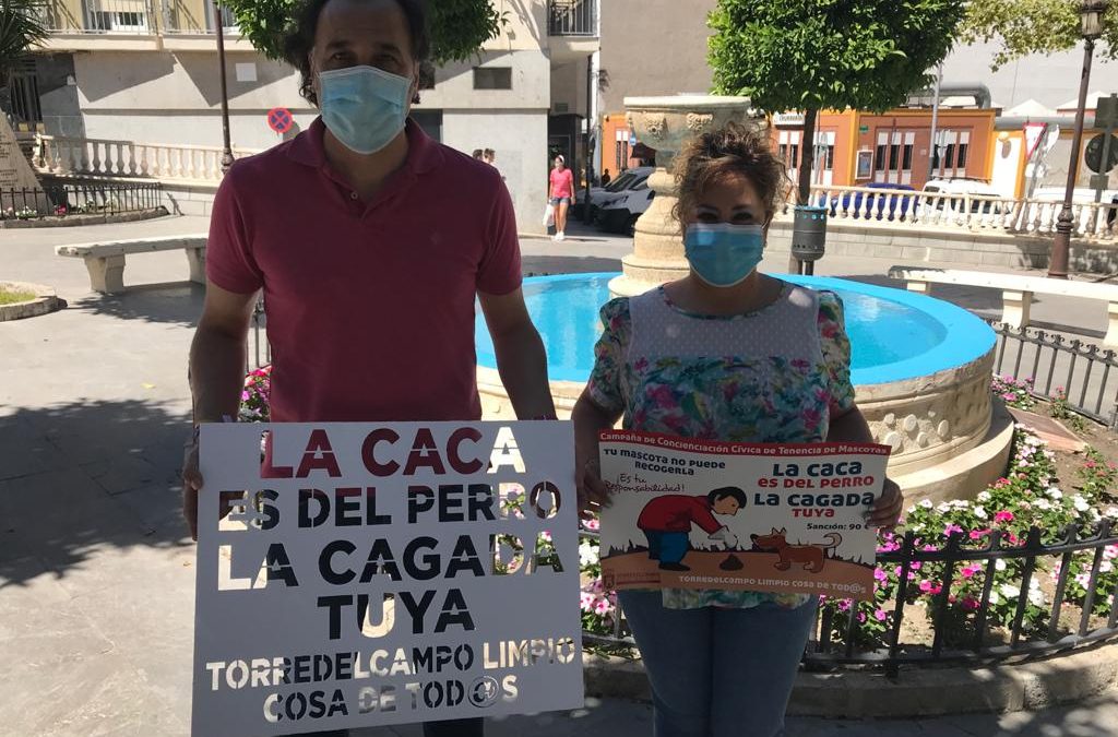 ‘La caca es del perro; la cagada, tuya’, slogan de la nueva campaña cívica de mascotas en Torredelcampo