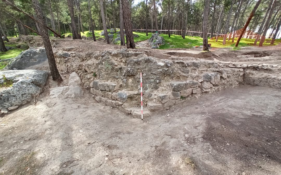 Así han sido los trabajos para recuperar el sendero medieval de acceso al cerro de Santa Catalina