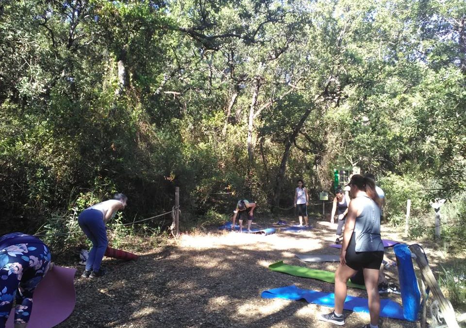 Yoga en La Bañizuela: la propuesta del CEA Acebuche para poner en valor el patrimonio natural de Torredelcampo