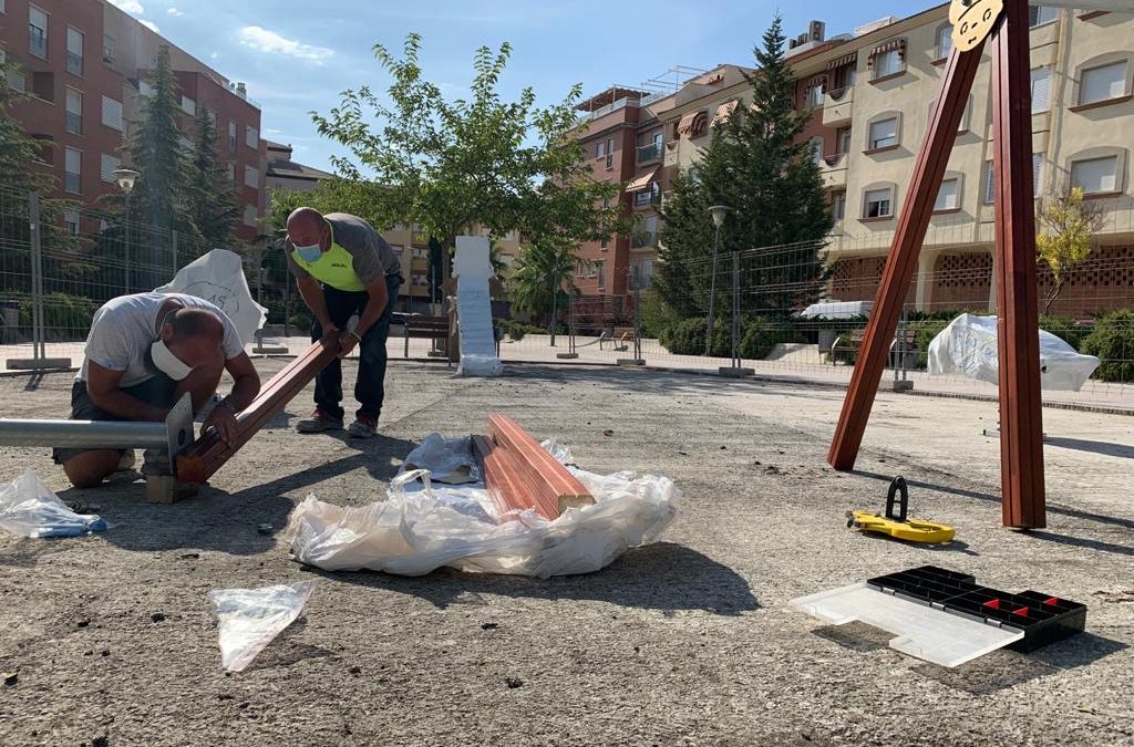 Comienza el arreglo integral de la zona de juegos del parque del PERI