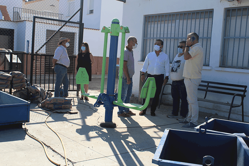 La cubierta del colegio de las Vegas de Triana, primera piedra de los presupuestos participativos de Andújar 2020