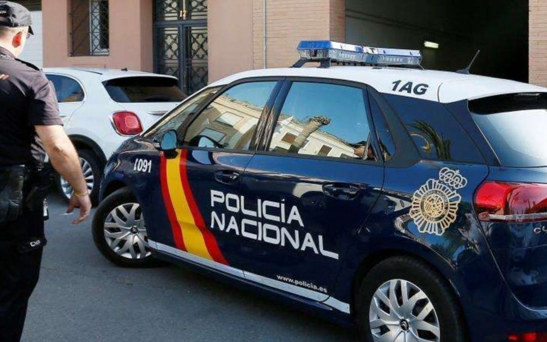 Detenido en Andújar un menor acusado de golpear a un hombre con una barra de hierro para robarle