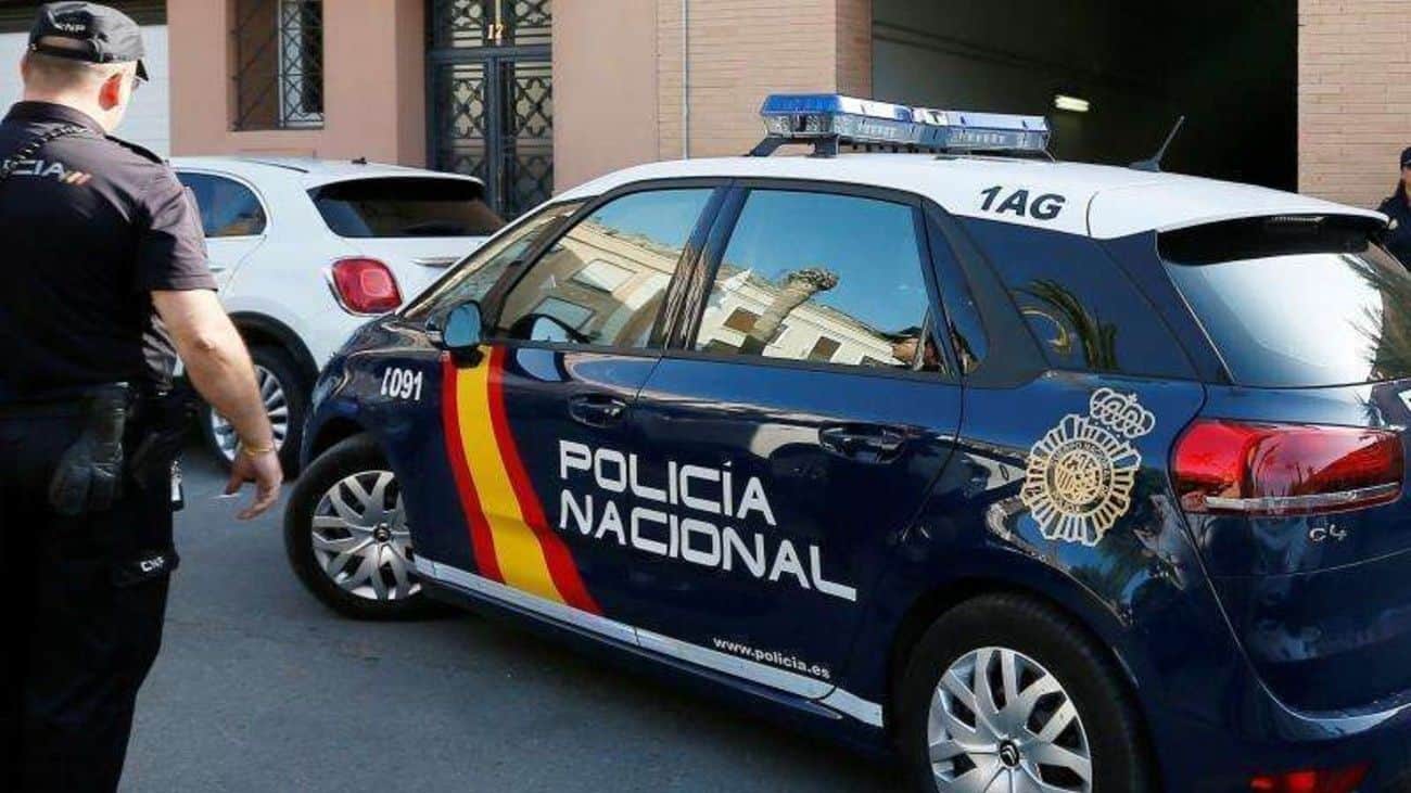 La Policía Nacional detiene en Andújar a dos personas que agredieron a un policía