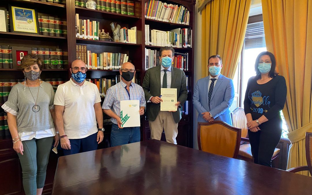Apoyo de Caja Rural a los comerciantes y autónomos de La Carolina