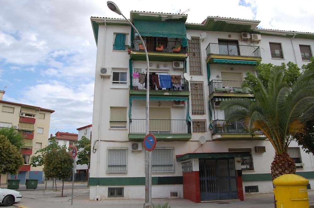 Los Presupuestos Participativos llevarán mejoras al alumbrado público del sector Andalucía