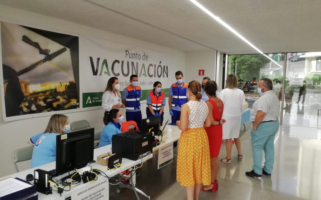 La incidencia del coronavirus en Jaén sigue bajando y este lunes se queda en 361