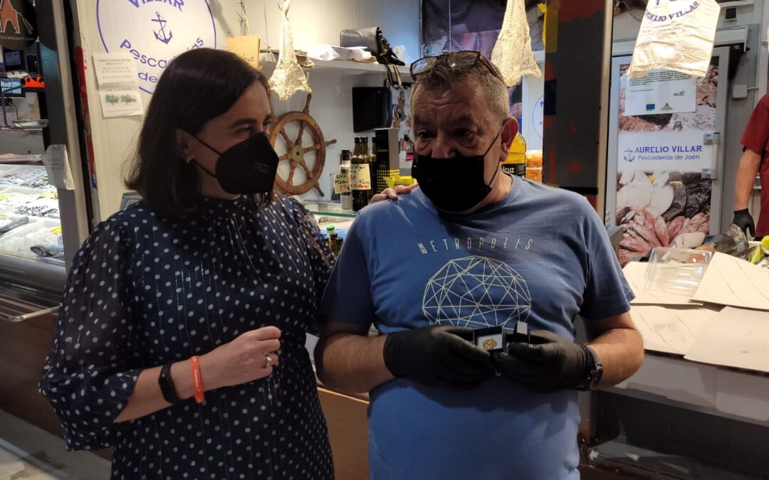 El Ayuntamiento de Jaén reconoce los 42 años de trabajo de Aurelio Villar