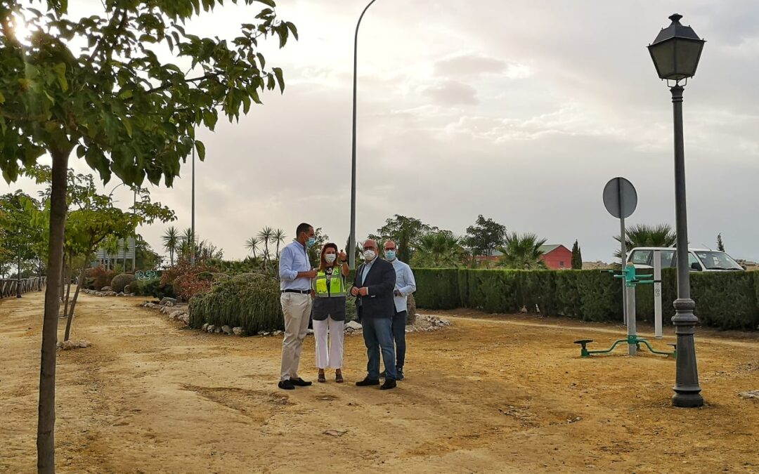 La Consejería de Fomento instala luminarias LED en la A-321 y la A-305 en Arjona para mejorar la seguridad vial