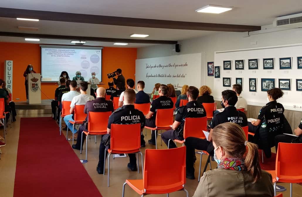 Andújar acoge el Encuentro Comarcal sobre Violencia de Género en el ámbito rural impulsado por Subdelegación de Gobierno