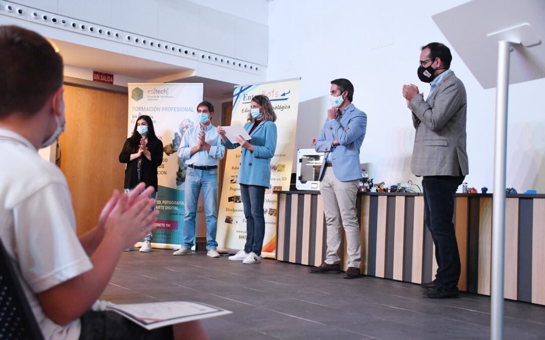 Clausura en Linares de los cursos de tecnología online