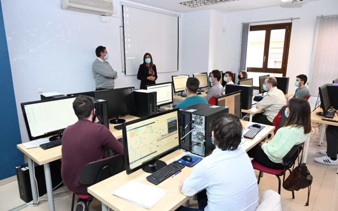 Mejora de las competencias digitales de los linarenses