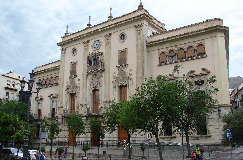El Ayuntamiento abre una bolsa de empleo para reforzar el Patronato de Asuntos Sociales