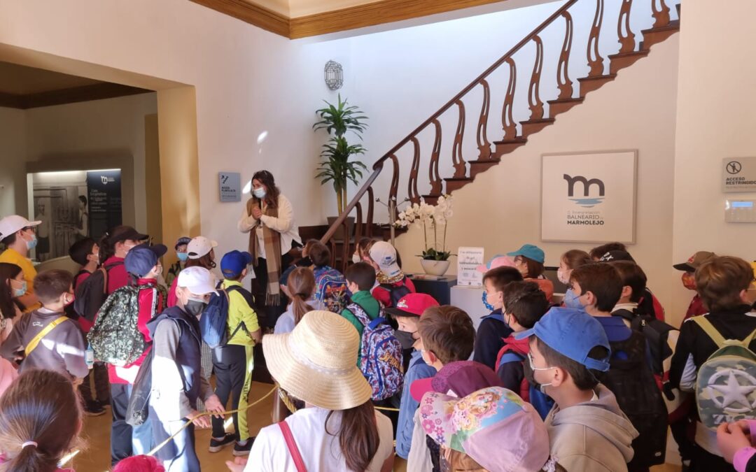 Los escolares de Marmolejo conocen su Balneario