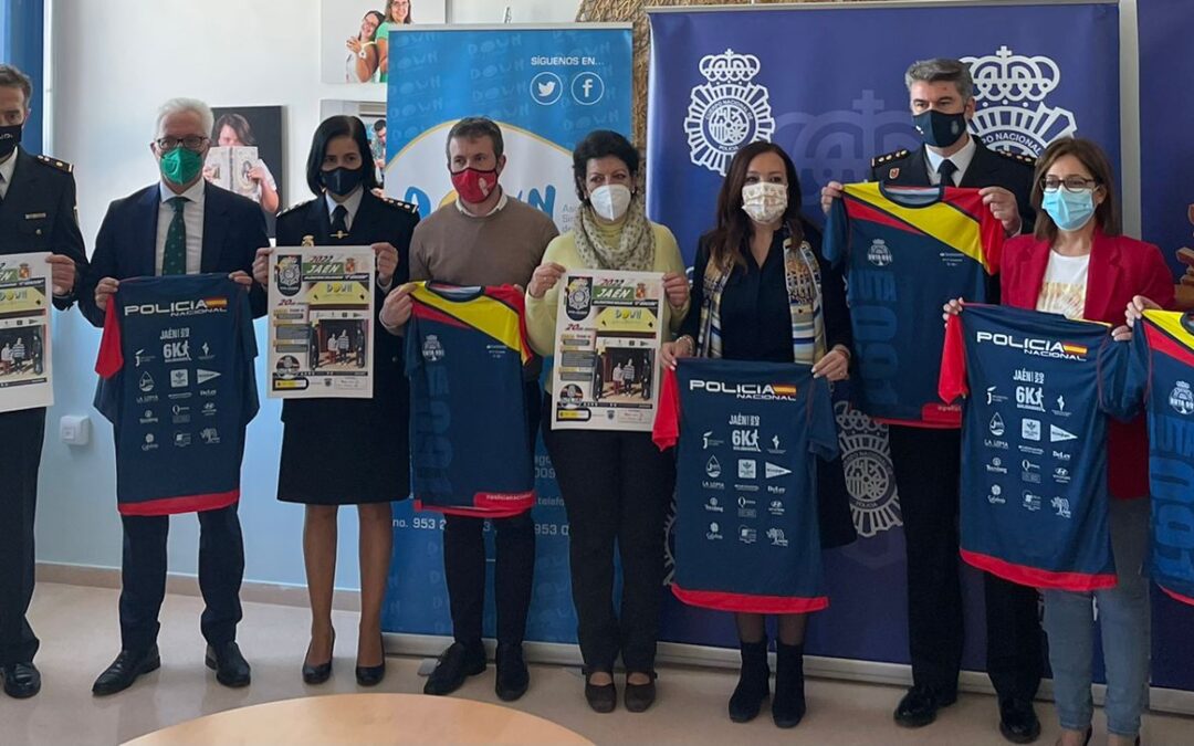 Carrera solidaria con la Policía Nacional