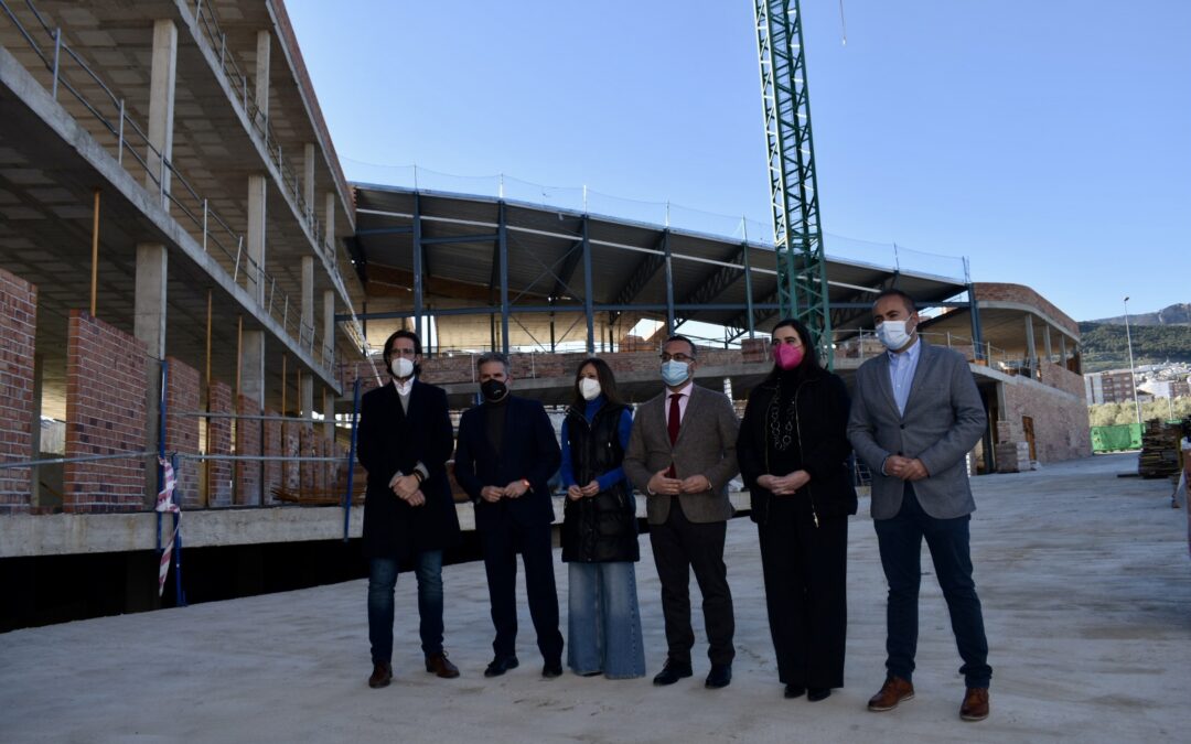 La Junta dota de personal de administración y servicios al Conservatorio Superior de Música ‘Andrés de Vandelvira’