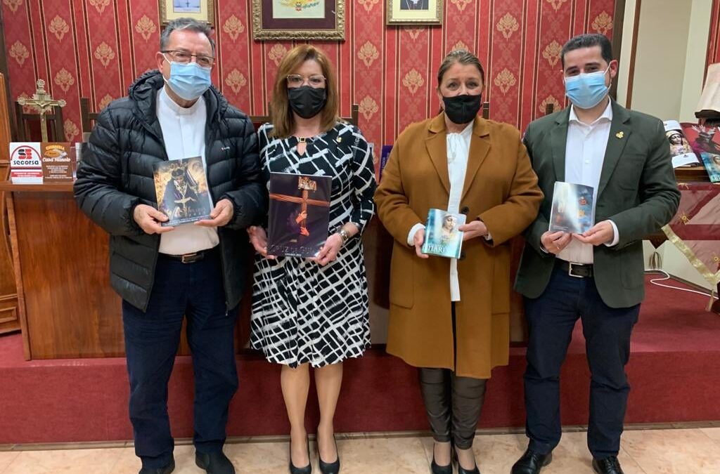 Nueva edición de «Cruz de Guía» y de la Guía de Procesiones de Linares