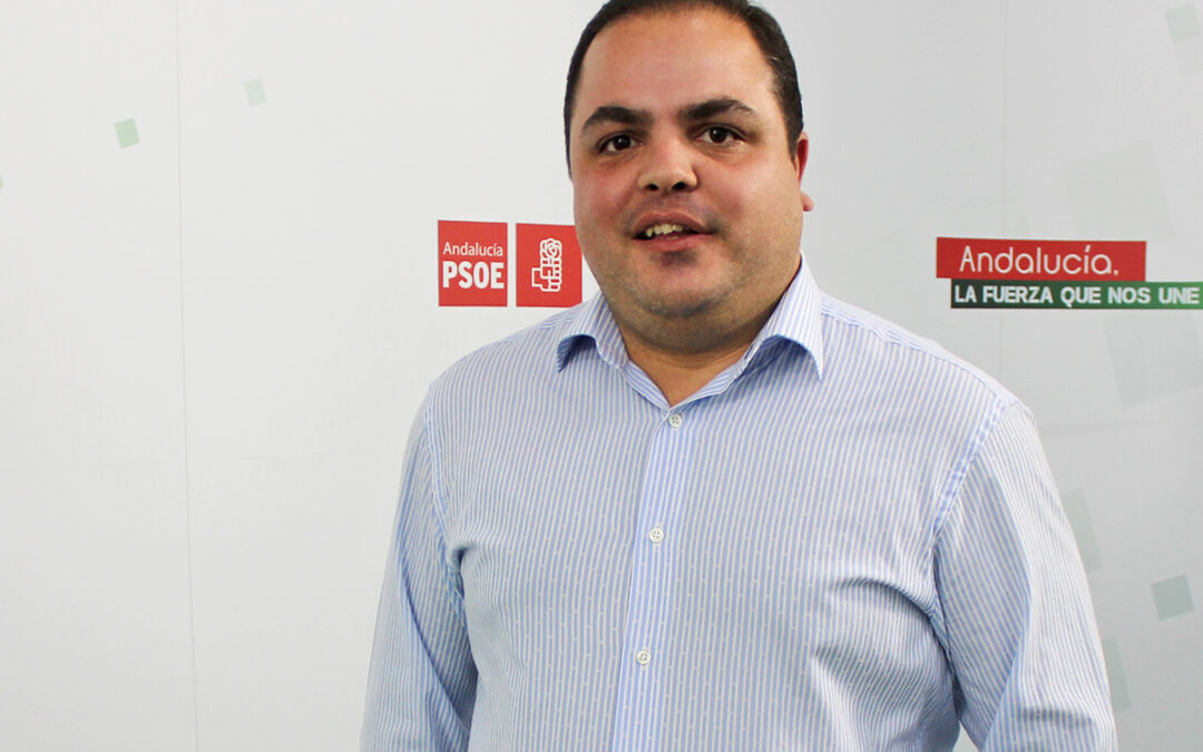 Víctor Torres: «Mi partido me ha pedido implicación; ahora solo toca trabajar más horas en la campaña y en la labor en la Alcaldía»