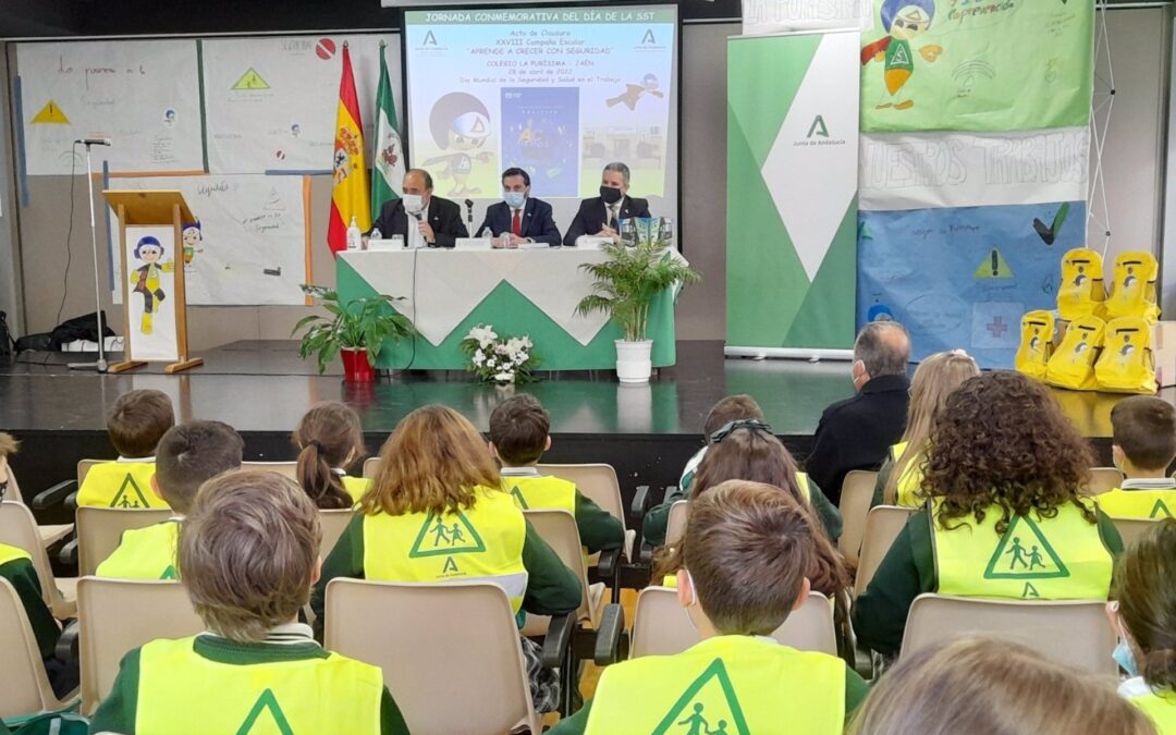 Escolares de Villanueva de la Reina aprenden a detectar y actuar ante riesgos en su entorno