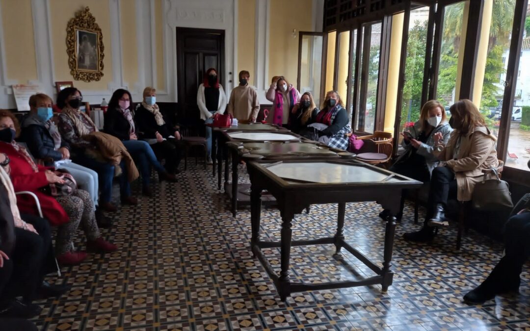 Martos promueve la participación ciudadana y fomenta el asociacionismo