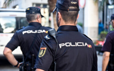 La Policía Nacional detiene en Jaén a tres personas por extorsión