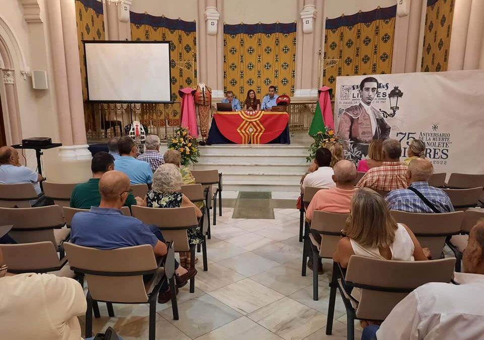 Linares clausuró la primera parte del ciclo sobre Manolete