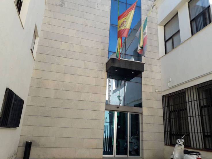 El juez archiva la causa contra los 15 concejales que rechazaron la incompatibilidad de Palacios