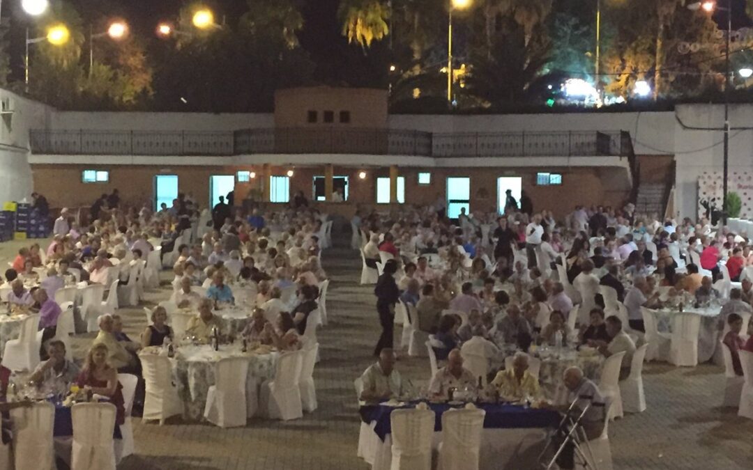 Martos pone a la venta las entradas para la tradicional Cena de la Tercera Edad