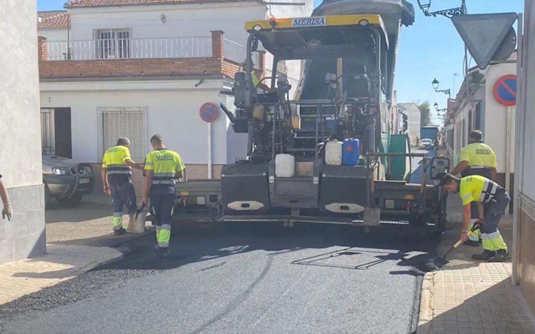 Reasfaltado de varias calles del municipio