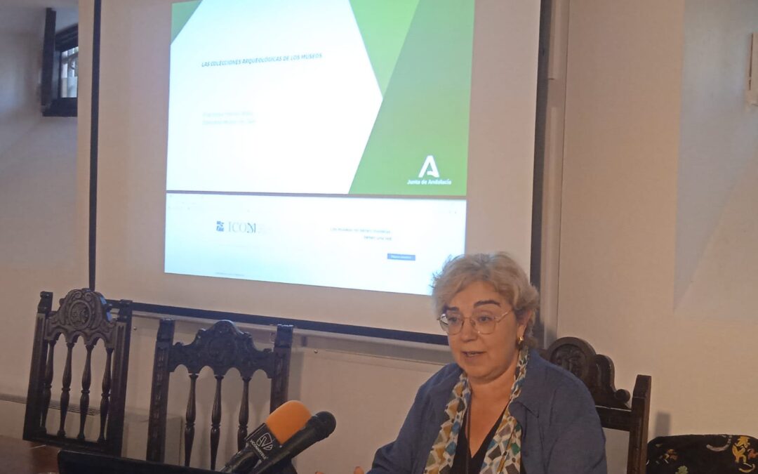 Conferencia sobre musealización de colecciones arqueológicas