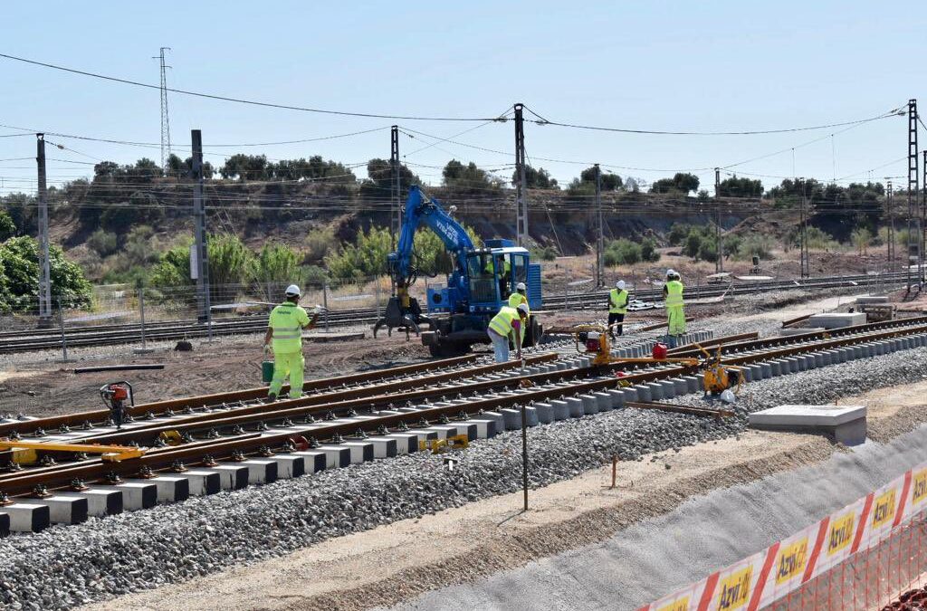 La Junta adjudica la redacción del proyecto de la playa de vías del parque empresarial de Linares
