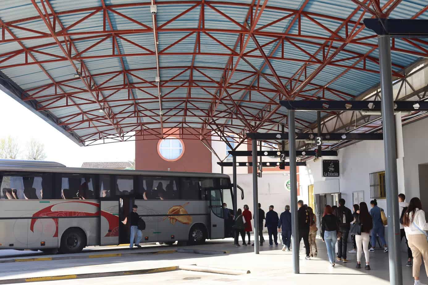 2023-03-29 Foto EDUSI mejoras de seguridad y accesibilidad estación de autobuses
