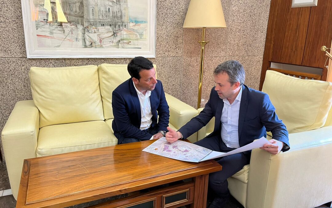 Los alcaldes Jaén y Linares destacan la importancia de establecer sinergias por las oportunidades del CETEDEX