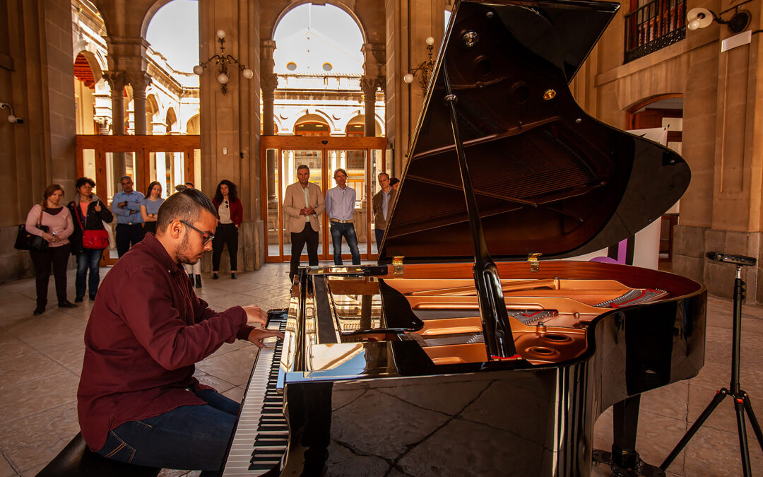 Jaén acoge conciertos de piano en la calle
