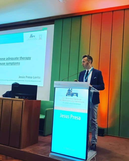 Un médico tosiriano expone sus estudios en Florencia