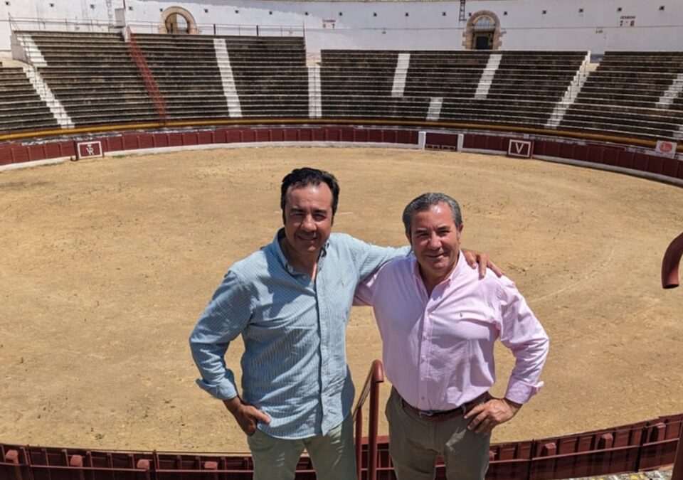 José León y Enrique A. Sáez, gestores de la plaza de toros de Andújar
