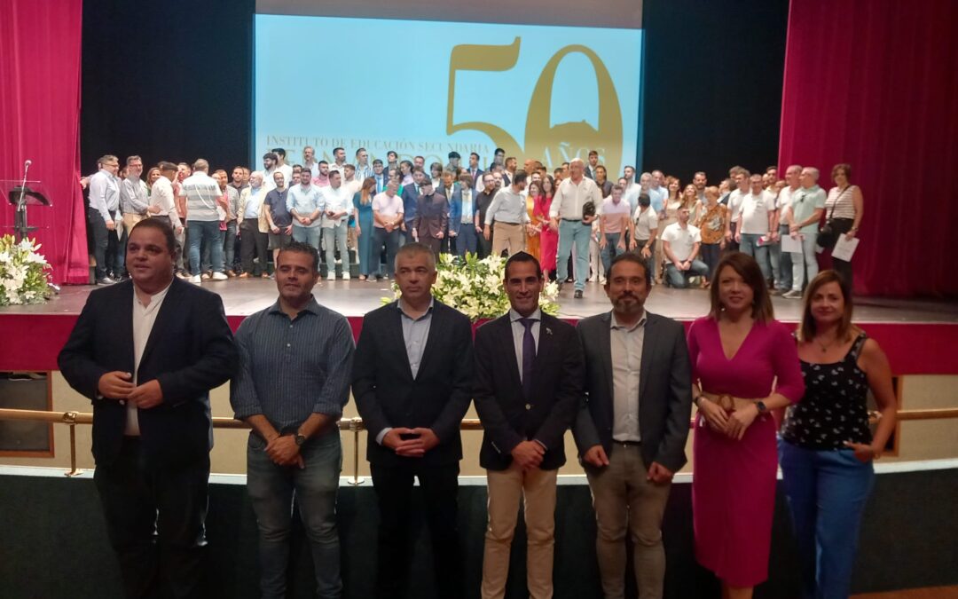 La labor de 50 empresas y más de 60 estudiantes de FP reconocida por el IES Fernando III de Martos