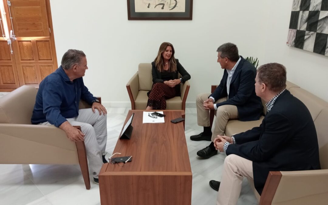 Leroy Merlin traslada su firme compromiso con Linares al nuevo equipo de gobierno