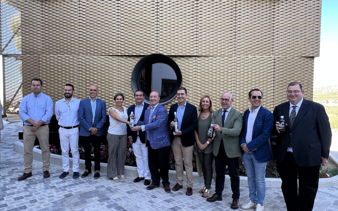 Oleícola Jaén celebra su 42º desayuno en sus nuevas instalaciones de AOVEland