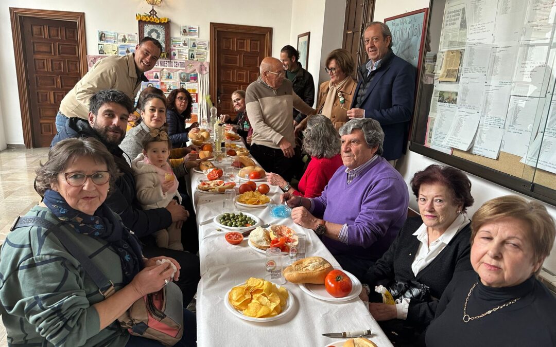 Andújar celebra el Día de Andalucía con un emotivo acto en el Centro de Educación Permanente Pedro Escavias