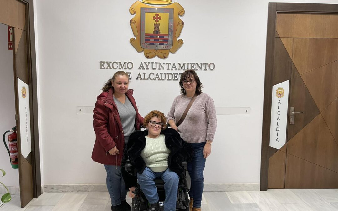 Dos asociaciones animalistas unen fuerzas para recaudar fondos