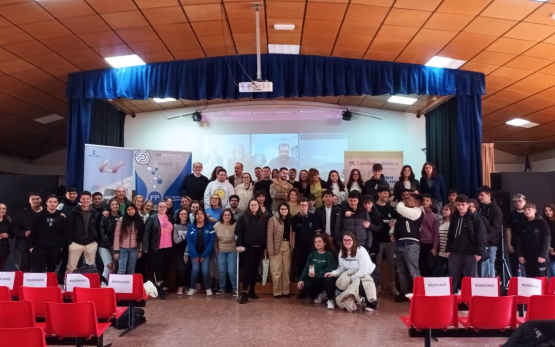 Andaltec y el IES Fernando III participan en el proyecto RE-AL de divulgación científica