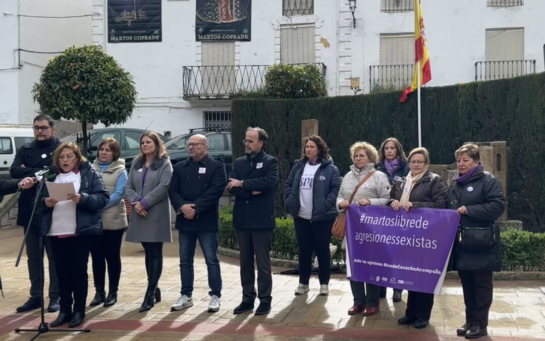 Martos conmemora el 8-M con la lectura de un Manifiesto