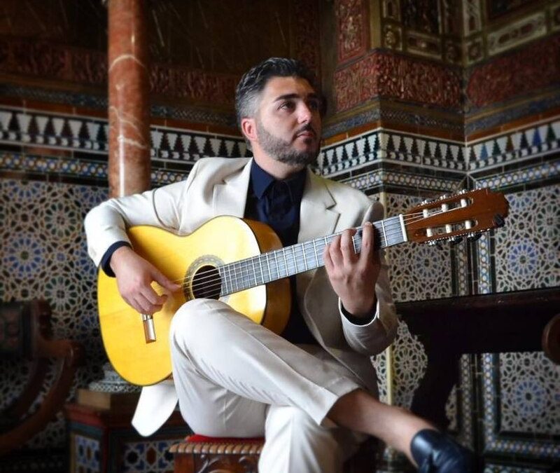 La ONCE reconoce al guitarrista y compositor arjonero Javier Saez, Javi Santiago
