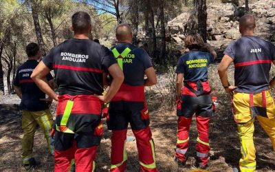 Bomberos de Andújar vuelven a denunciar que la comarca «está indefensa» ante posibles emergencias en plena ola de calor