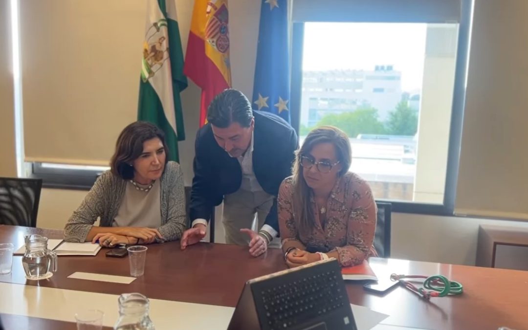 Reunión de trabajo entre Ayuntamiento y Consejería de Empleo